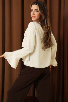 Volan Kollu Fırfırlı Bluz Bej - Kadın Giyim Modelleri