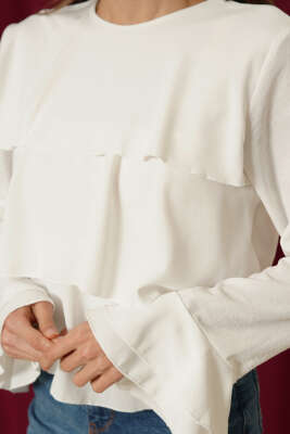 Volan Kollu Fırfırlı Bluz Beyaz - Kadın Giyim Modelleri