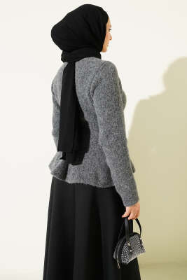 Volanlı Yumoş Triko Kazak Füme - Triko Kazak