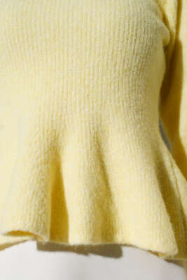 Volanlı Yumoş Triko Kazak Sarı - Triko Kazak