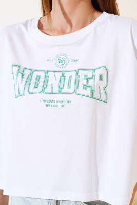 Wonder Baskılı T-Shirt Beyaz - Kadın Giyim Modelleri