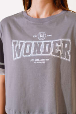 Wonder Baskılı T-Shirt Füme - Kadın Giyim Modelleri