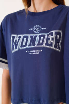 Wonder Baskılı T-Shirt Lacivert - Kadın Giyim Modelleri
