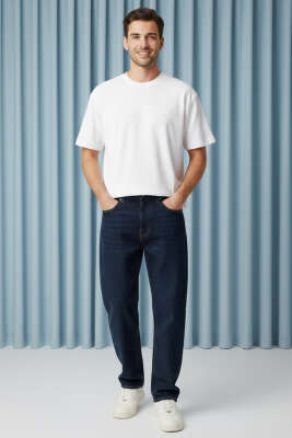 Yaka Armalı Labirent Desen Erkek T-shirt Beyaz - Erkek T-shirt