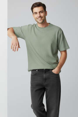 Yaka Armalı Labirent Desen Erkek T-shirt Haki - DEEP POİNT