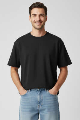 Yaka Armalı Labirent Desen Erkek T-shirt Siyah - DEEP POİNT