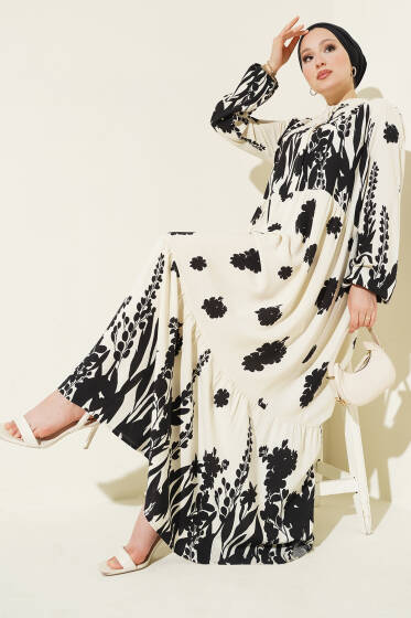 Yaka Bağcıklı Desenli Elbise Bej - Elbise