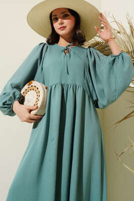 Yaka Bağcıklı Yarasa Kol Elbise Çağla Yeşili - Tesettür Elbise