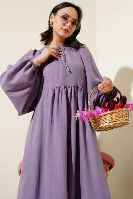 Yaka Bağcıklı Yarasa Kol Elbise Lila - Tesettür Elbise