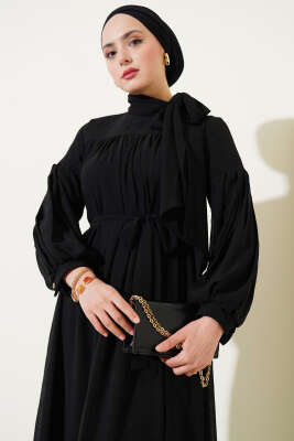 Yaka Bağlama Detaylı Salaş Elbise Siyah - Tesettür Elbise