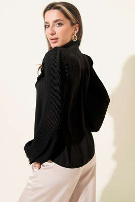 Yaka Bağlamalı Piliseli Kısa Gömlek Siyah - Kadın Giyim Modelleri