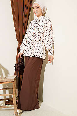 Yaka Bağlamalı Puantiyeli Gömlek Bej - Gömlek