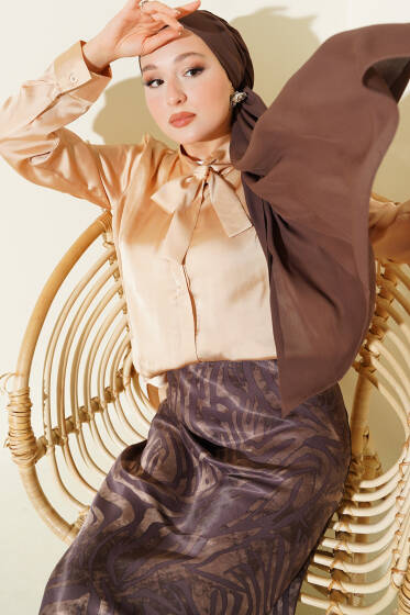 Yaka Bağlamalı Saten Gömlek Camel - Yılın Fırsatı