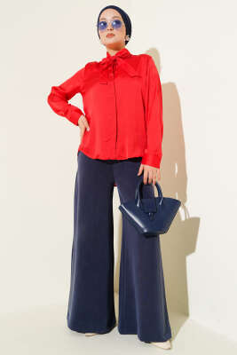 Yaka Bağlamalı Saten Gömlek Kırmızı - Yılın Fırsatı