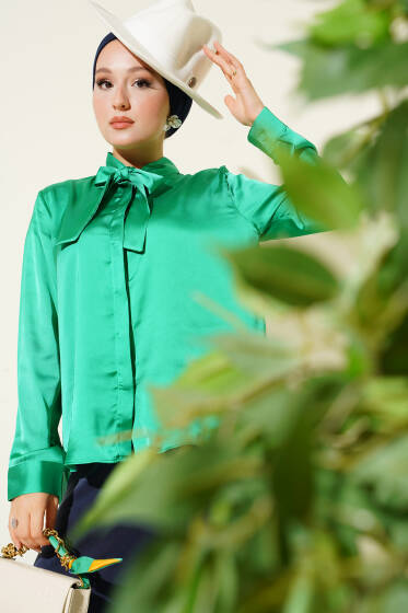 Yaka Bağlamalı Saten Gömlek Yeşil - Gömlek