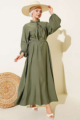 Yaka Bağlamalı Yarım Düğmeli Elbise Haki - Elbise