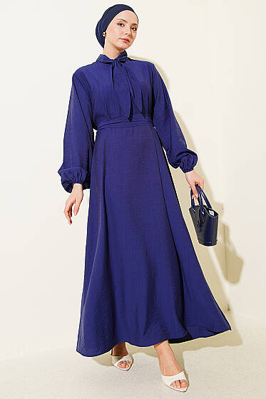 Yaka Bağlamalı Yarım Düğmeli Elbise Lacivert - Elbise