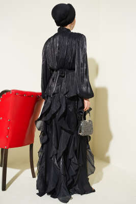 Yaka Büzgülü Fırfırlı Abiye Elbise Siyah - Elbise