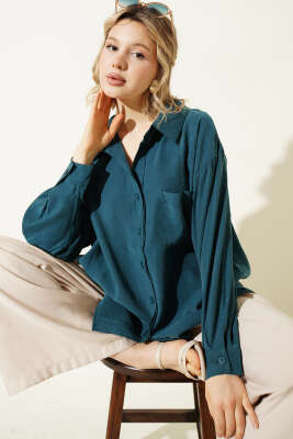 Yaka Cepli Oversize Gömlek Zümrüt - HELLIE