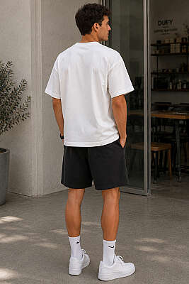 Yaka Çiçek Nakışlı Erkek Oversize T-shirt Ekru - Erkek T-shirt