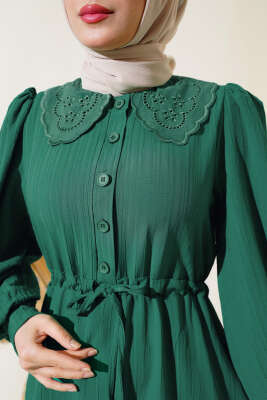Yaka Dantelli Bel Tünelli Elbise Yeşil - Tesettür Elbise