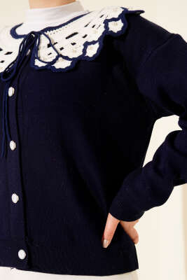 Yaka Dantelli Kısa Triko Hırka Lacivert - Hırka