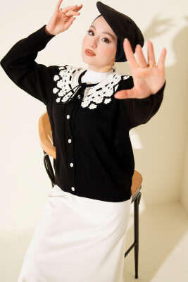 Yaka Dantelli Kısa Triko Hırka Siyah - VAV TEKSTİL