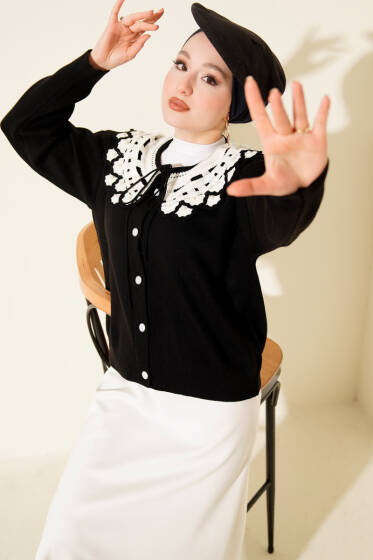 Yaka Dantelli Kısa Triko Hırka Siyah - Hırka