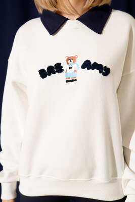 Yaka Detaylı Üç İplik Sweatshirt Ekru - Kadın Giyim Modelleri