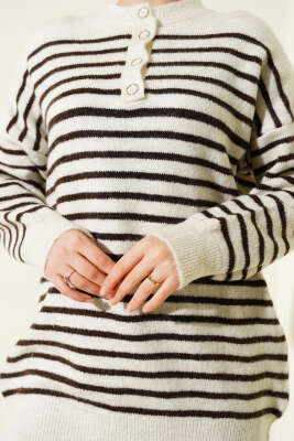 Yaka Düğmeli Çizgili Triko Tunik Kahve - Tunik