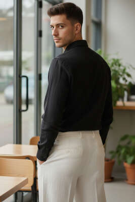 Yaka Düğmeli Erkek Spor Gömlek Siyah - Erkek Gömlek