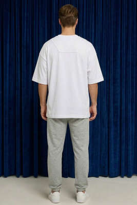 Yaka Enjeksiyon Baskı Yazılı Erkek T-shirt Beyaz - Erkek T-shirt