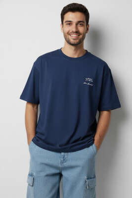 Yaka Enjeksiyon Baskı Yazılı Erkek T-shirt İndigo 