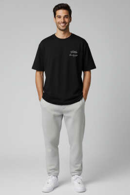 Yaka Enjeksiyon Baskı Yazılı Erkek T-shirt Siyah - Erkek T-shirt