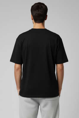 Yaka Enjeksiyon Baskı Yazılı Erkek T-shirt Siyah - Erkek T-shirt