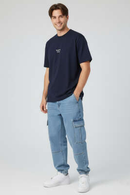 Yaka Enjeksiyon Baskılı Erkek T-shirt Lacivert - Yılın Fırsatı