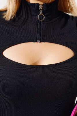 Yaka Fermuarlı Açık Göğüs Elbise Siyah - Thumbnail
