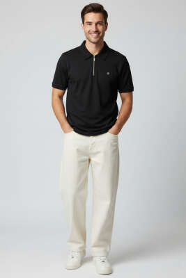 Yaka Fermuarlı Armalı Erkek T-shirt Siyah - Erkek T-shirt