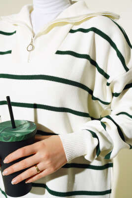 Yaka Fermuarlı Çizgili Triko Takım Zümrüt - Triko İkili Takım