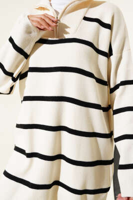 Yaka Fermuarlı Çizgili Triko Tunik Bej - Triko Tunik