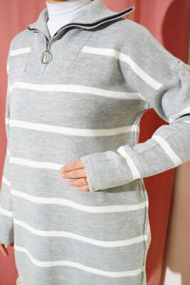 Yaka Fermuarlı Çizgili Triko Tunik Gri - Triko Tunik