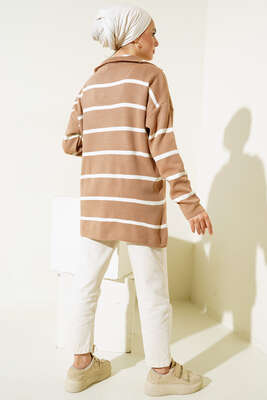 Yaka Fermuarlı Çizgili Triko Tunik Latte - Triko Tunik