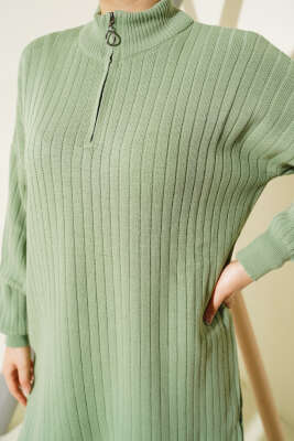 Yaka Fermuarlı Düşük Omuz Triko Tunik Çağla Yeşili - Triko Tunik