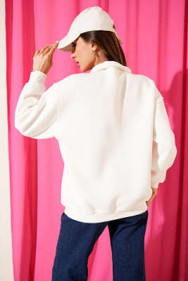 Yaka Fermuarlı Nyc Baskılı Sweatshirt Ekru - Kadın Giyim Modelleri
