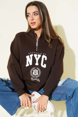 Yaka Fermuarlı Nyc Baskılı Sweatshirt Kahve - HELLIE