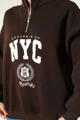 Yaka Fermuarlı Nyc Baskılı Sweatshirt Kahve - Kadın Giyim Modelleri