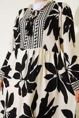 Yaka Fırfır Bağcıklı Desenli Elbise Siyah - Tesettür Elbise