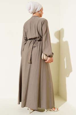 Yaka Fırfır Detaylı Kuşaklı Elbise Vizon - Tesettür Elbise