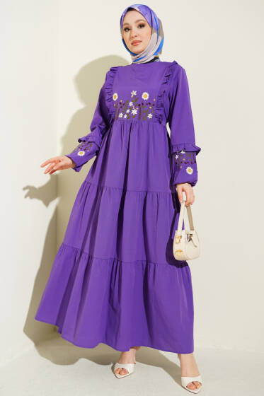 Yaka Fırfırlı Nakışlı Poplin Elbise Mor - Elbise