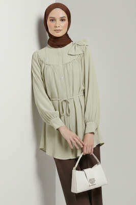  Yaka Fiyonk Detaylı Tunik Çağla Yeşili 